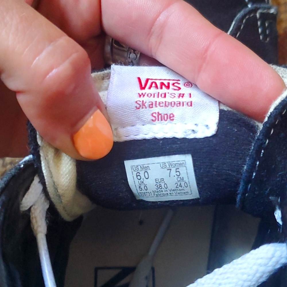 Vans Sk8 Hi Top Black Sneakers Men's size 6 - Picture 5 of 7